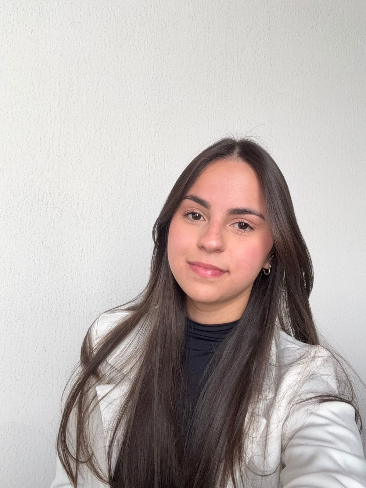 https://nuneserochaadvocacia.com.br/wp-content/uploads/2026/08/Izadora-foto.jpeg